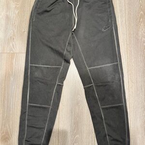 Nike Men's Charcoal Faded Jogger Pants